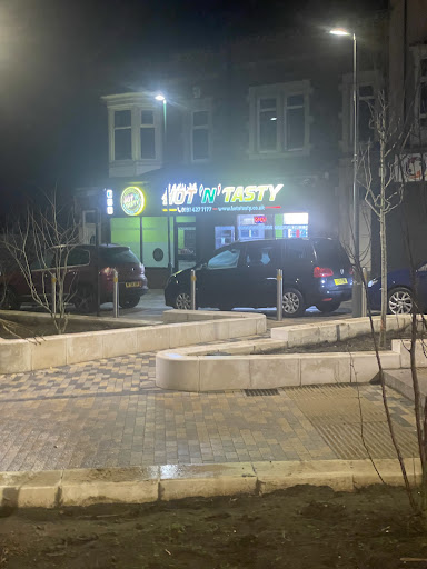 Photo of Hot 'N' Tasty - 325-327 Laygate, South Shields NE33 4JB